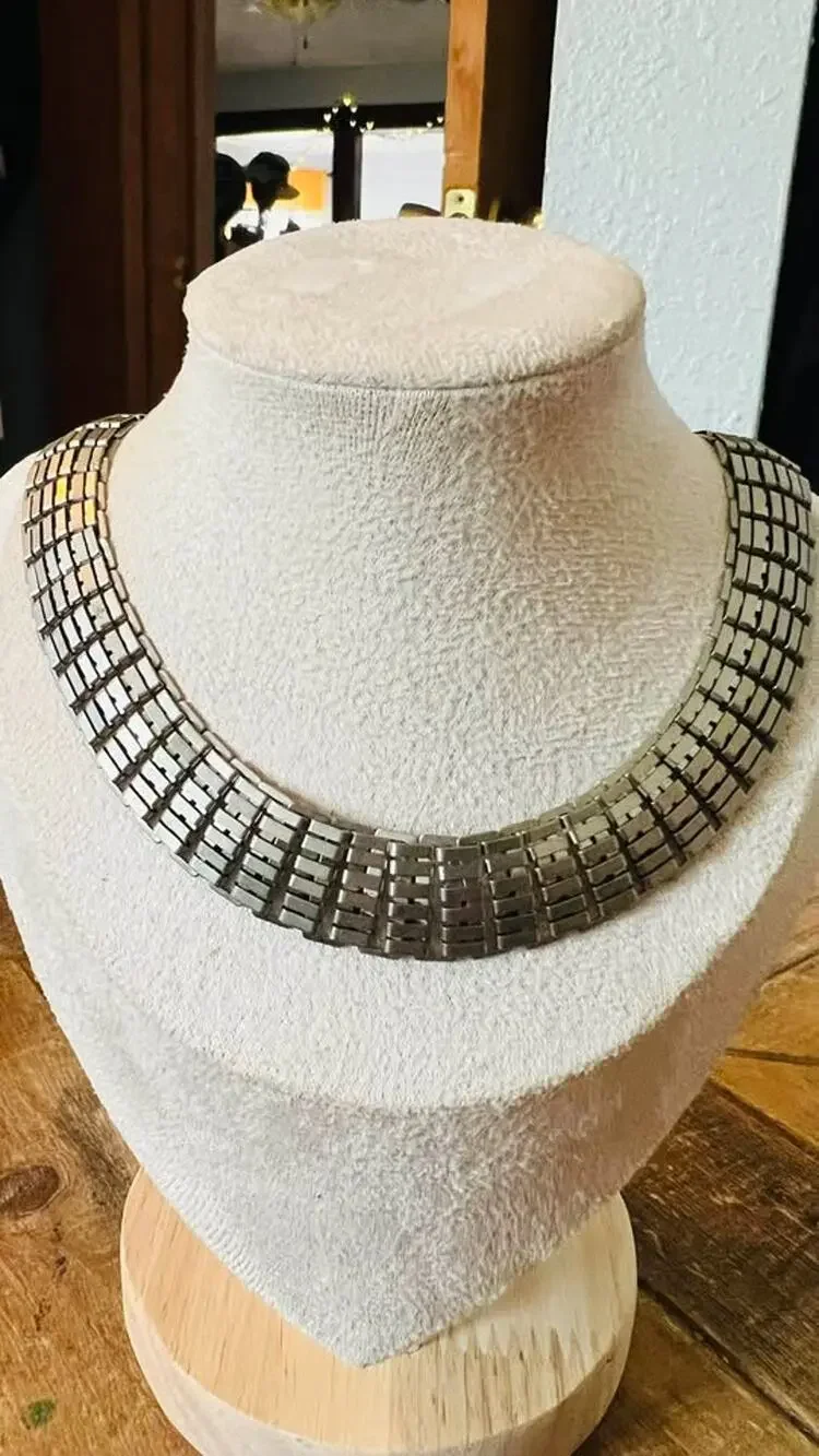 Vintage 14” Silver-Tone Articulated Link Necklace